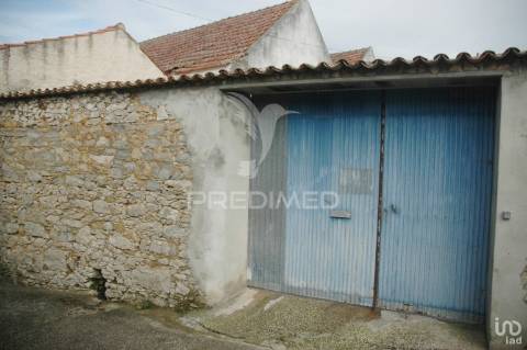 Armazem e casa para venda