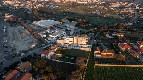 Apartamento t2, seminovo - ferreiros, amares