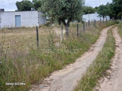 Terreno. rustico, no  torrão do alentejo