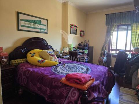 Excelente apartamento t3 com varandas