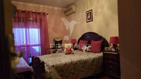 Excelente apartamento t3 com varandas