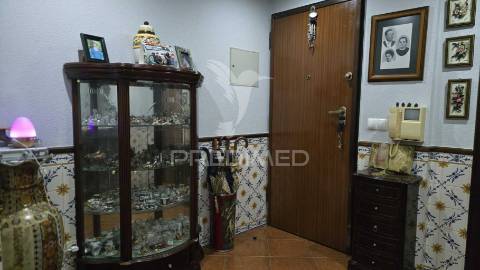 Excelente apartamento t3 com varandas