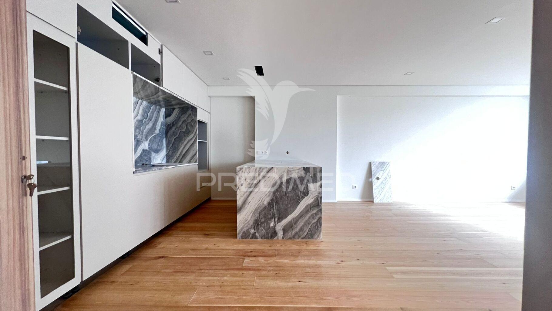 Apartamento t3 novo em creixomil - próximo ao hospital