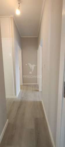 Apartamento t3 loures - lisboa