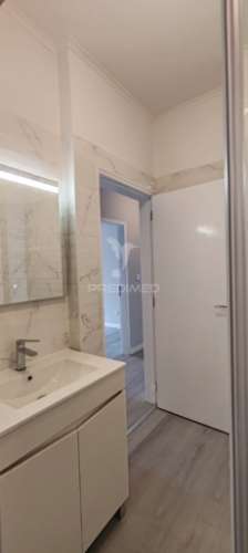 Apartamento t3 loures - lisboa