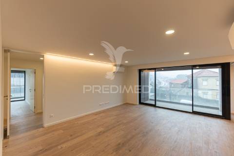 Apartamento t3 novo – candal – v.n de gaia