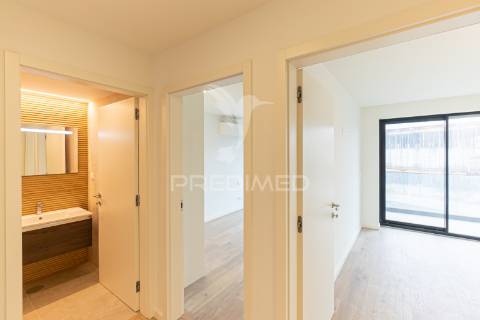 Apartamento t3 novo – candal – v.n de gaia