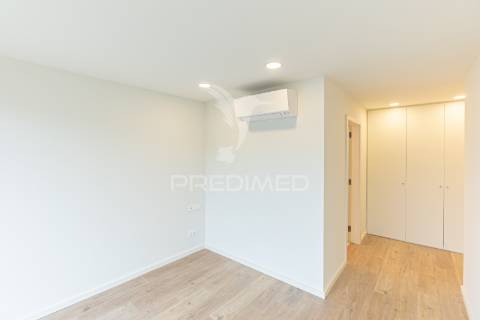 Apartamento t3 novo – candal – v.n de gaia