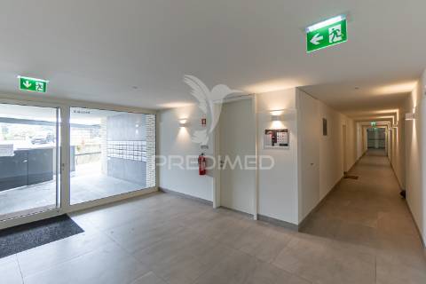 Apartamento t3 novo – candal – v.n de gaia