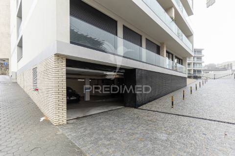 Apartamento t3 novo – candal – v.n de gaia