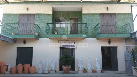 Apartamento t3 em freixo de cima - amarante
