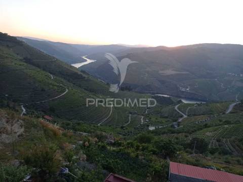 Moradia t2 valênça do douro