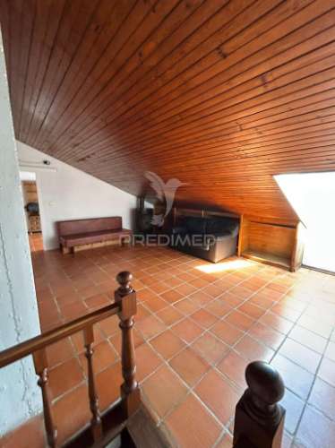 Duplex t2+2 renovado junto ao glicínias plaza – aveiro