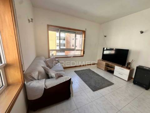 Apartamento t1+1 para arrendamento - vilar de andorinho
