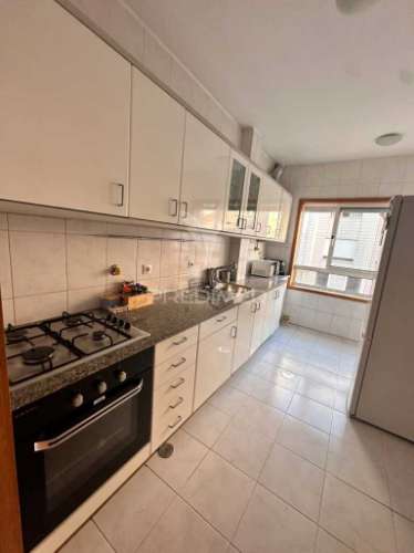 Apartamento t1+1 para arrendamento - vilar de andorinho