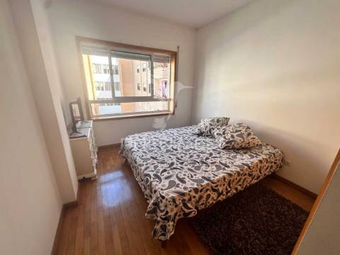 Apartamento t1+1 para arrendamento - vilar de andorinho