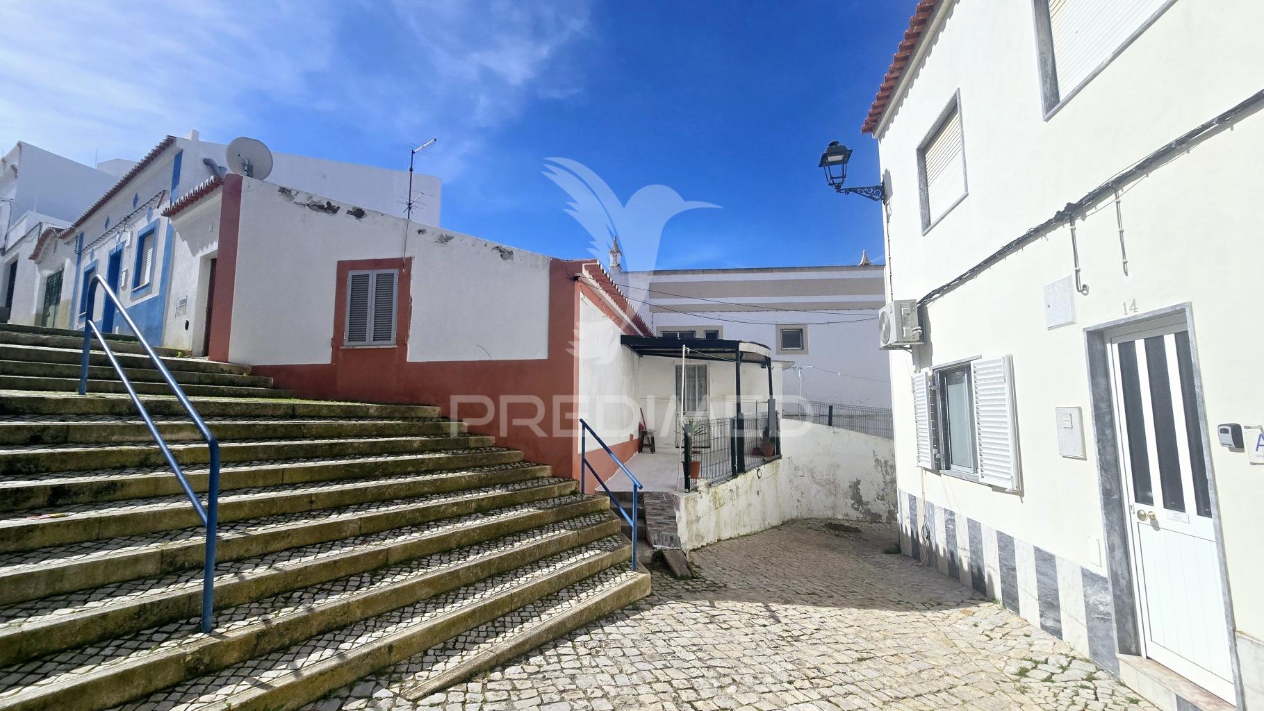 Moradia tradicional t2 no coração de ferragudo