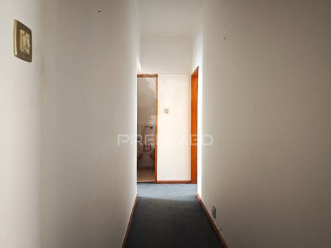Apartamento t2 a 150m da estação, em algueirão