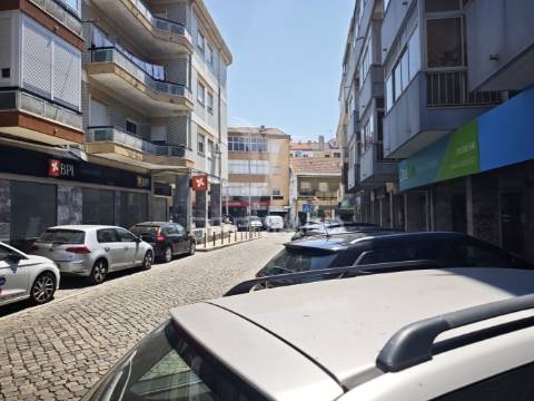 Apartamento t2 a 150m da estação, em algueirão