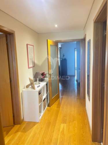 T2+1 em condomínio fechado com garagem box – avintes