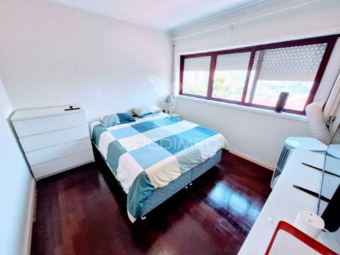 T3 com garagem box p/ 2 viaturas – vila nova de gaia
