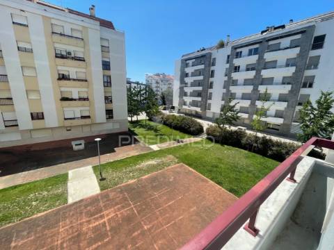 Apartamento t3 amplo no planalto de santarém – localização imbatível!