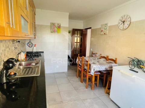 Apartamento t3 em sines