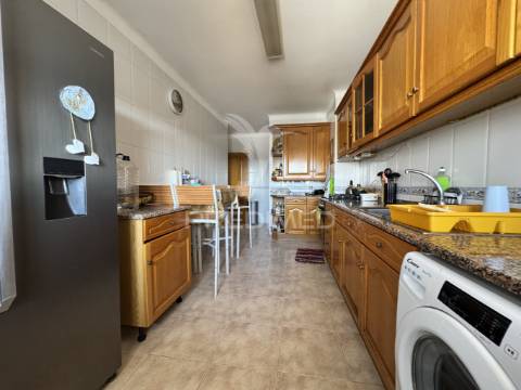Espaçoso duplex em são domingos, santarém.
