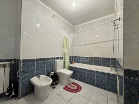 Espaçoso duplex em são domingos, santarém.