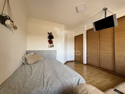 Espaçoso duplex em são domingos, santarém.
