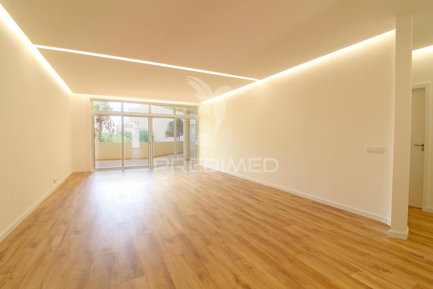 Apartamento t2 de luxo - arrendamento anual