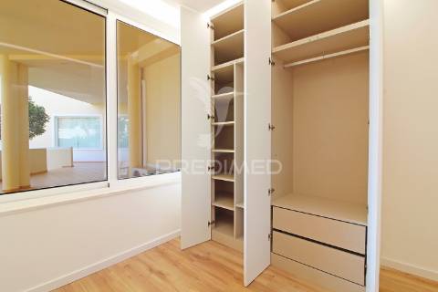 Apartamento t2 de luxo - arrendamento anual