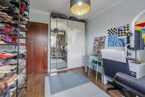 T3 renovado no afonsoeiro  – suite, escritório e vista única