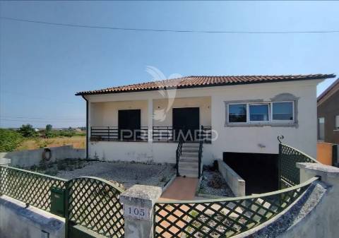 Moradia t4 isolada vagos