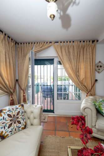 Moradia t6 com jardim em elvas