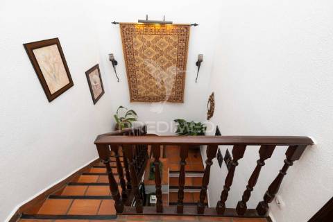 Moradia t6 com jardim em elvas
