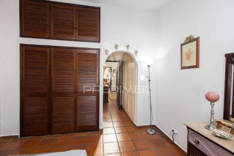 Moradia t6 com jardim em elvas