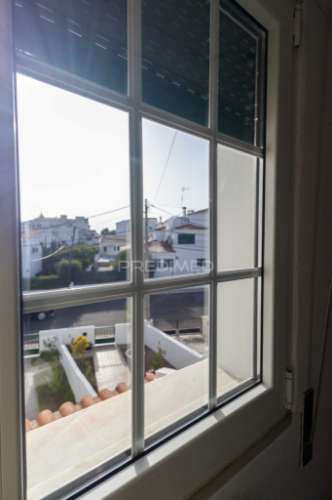 Moradia t6 com jardim em elvas
