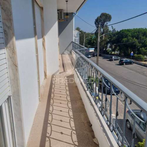 Andar de moradia t3+1 em vale milhaços