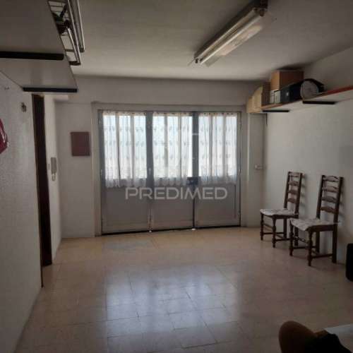 Andar de moradia t3+1 em vale milhaços