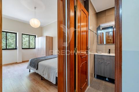 Apartamento t2 remodelado no barreiro