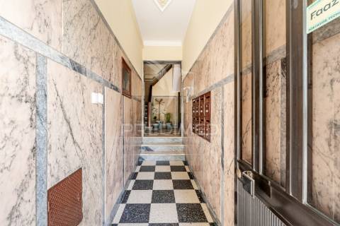 Apartamento t2 remodelado no barreiro