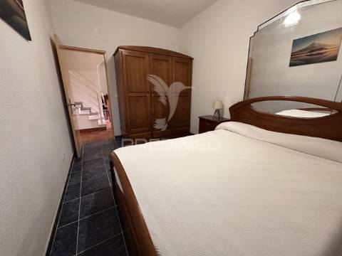 Moradia t7 com piscina e garagem na lagoa de albufeira