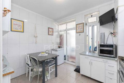 Apartamento t3 para venda na madalena, r/c, gaia