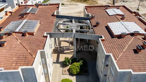 Apartamento t2 para venda em sobrosa, paredes