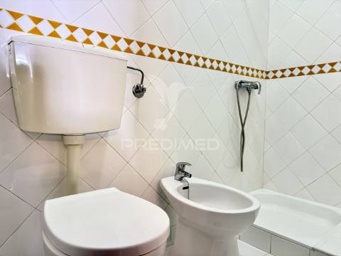 Apartamento t1, c/ garagem, fátima