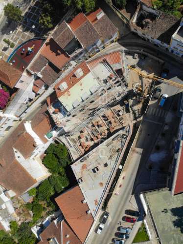 Apartamento em construção tipologia t2 em condomínio fechado