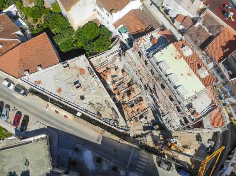 Apartamento em construção tipologia t2 em condomínio fechado