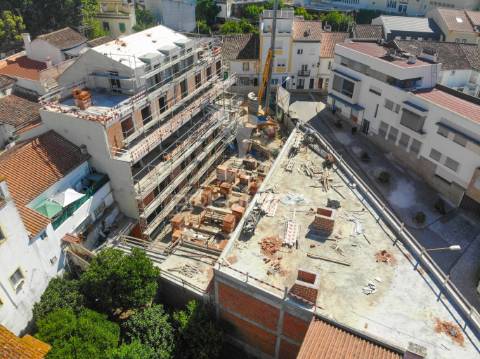 Apartamento em construção tipologia t2 em condomínio fechado