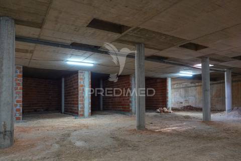 Apartamento em construção tipologia t2 em condomínio fechado